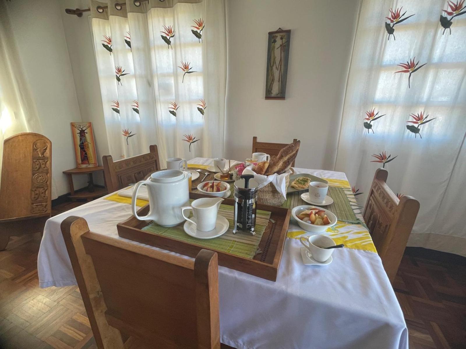 Appartements D'Hotes Marciloui Анцирабе Екстер'єр фото
